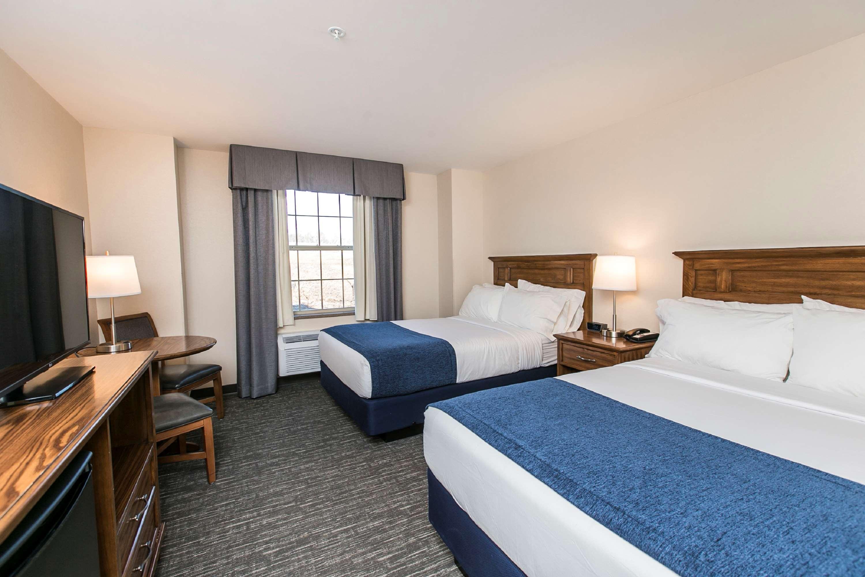 Surestay Plus Hotel By Best Western Elizabethtown Hershey Kültér fotó