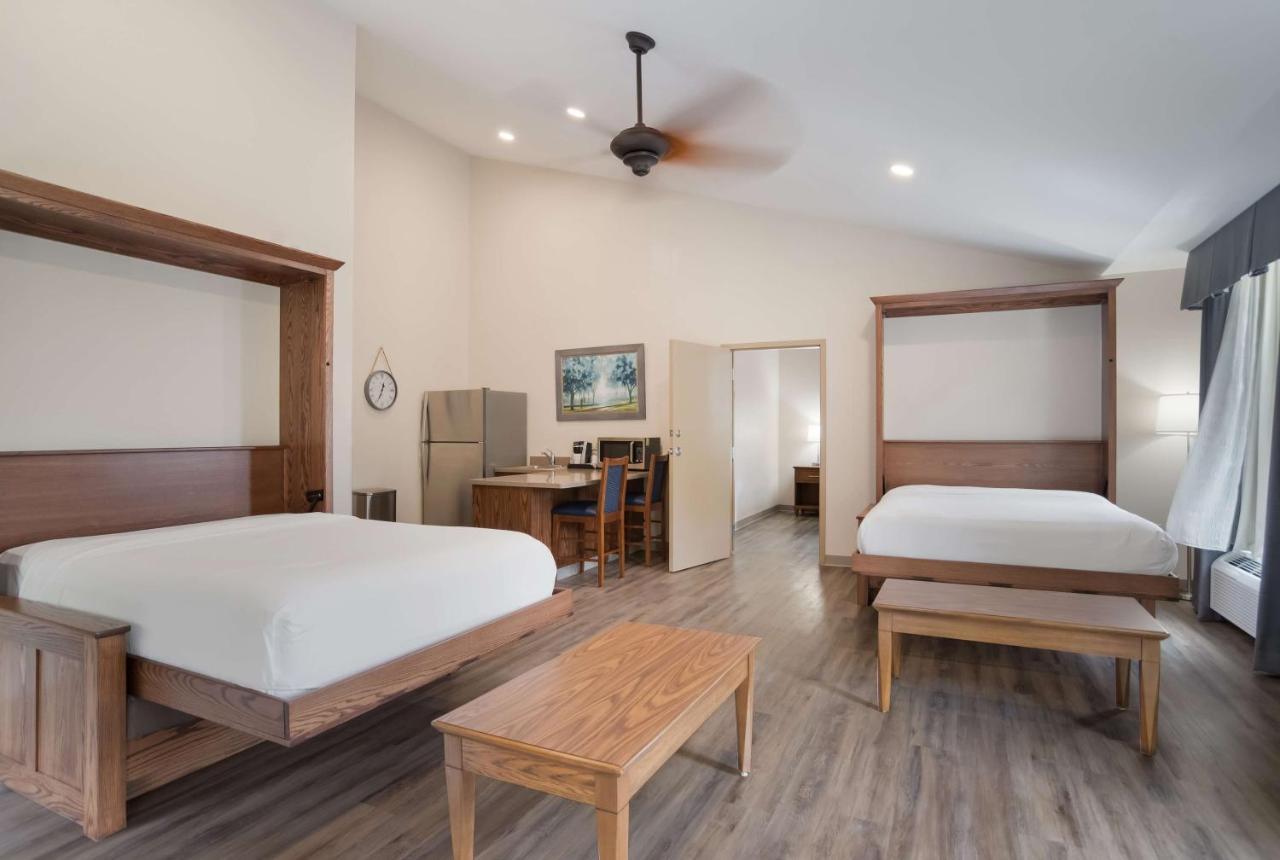 Surestay Plus Hotel By Best Western Elizabethtown Hershey Kültér fotó
