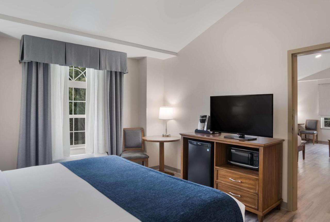 Surestay Plus Hotel By Best Western Elizabethtown Hershey Kültér fotó