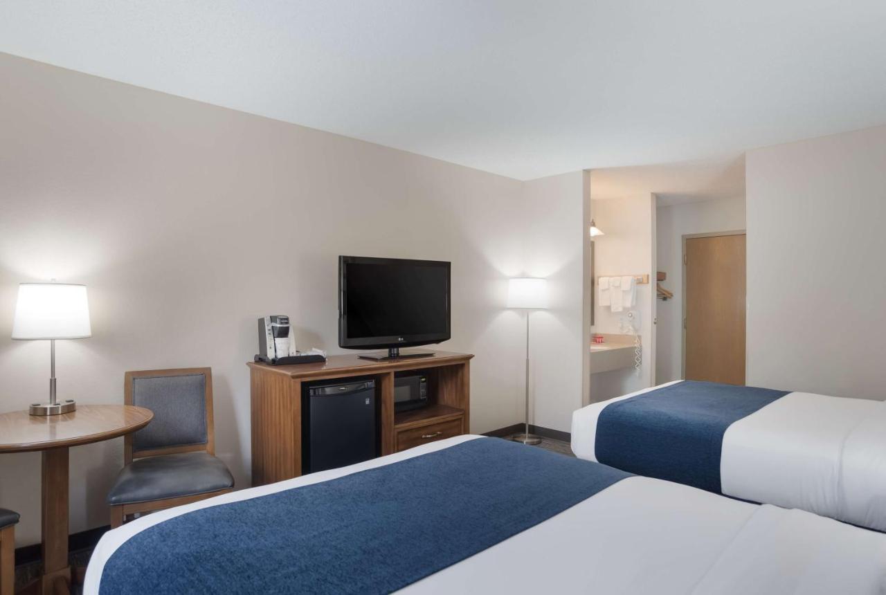 Surestay Plus Hotel By Best Western Elizabethtown Hershey Kültér fotó
