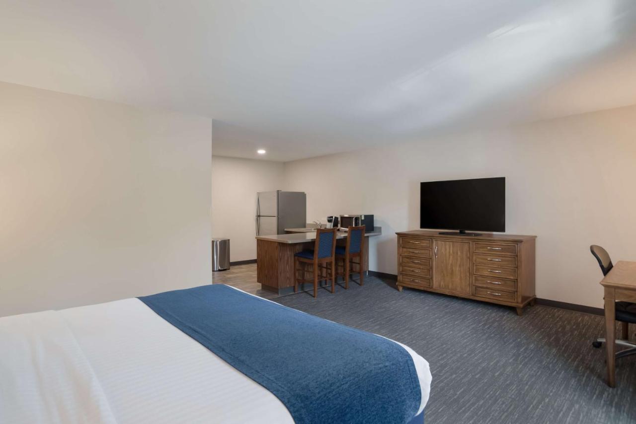 Surestay Plus Hotel By Best Western Elizabethtown Hershey Kültér fotó